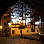 Niederhut-residenz 아파트 *